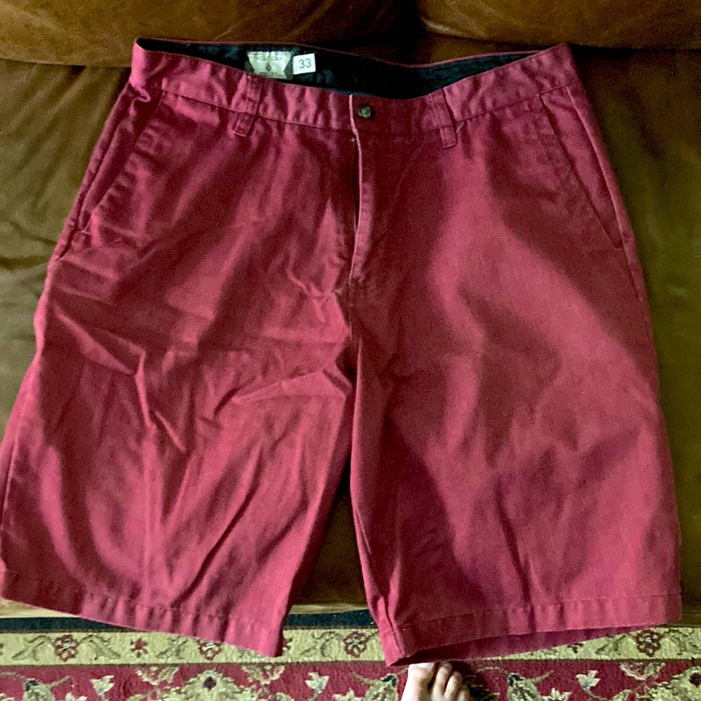 Volcom shorts
